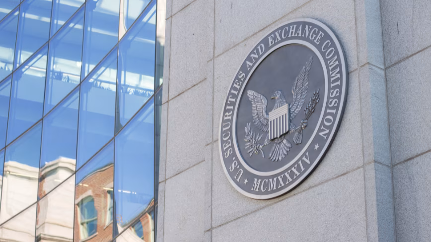 Trump hosts crypto executives as the SEC proposes its friendliest rules yet